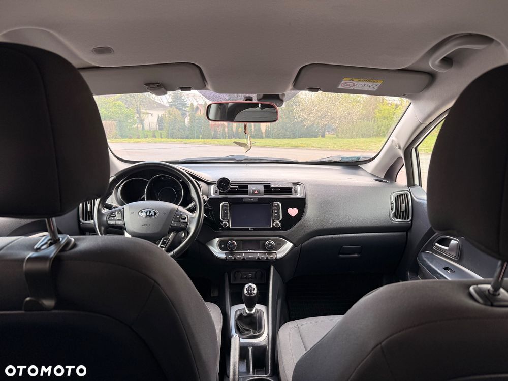 Kia Rio 1.4 crdi L - 7