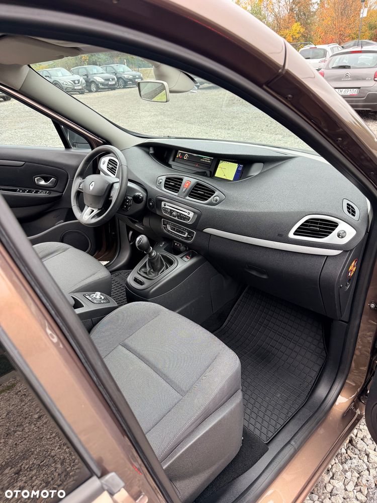 Renault Grand Scenic 1.6 16V 110 Dynamique - 10