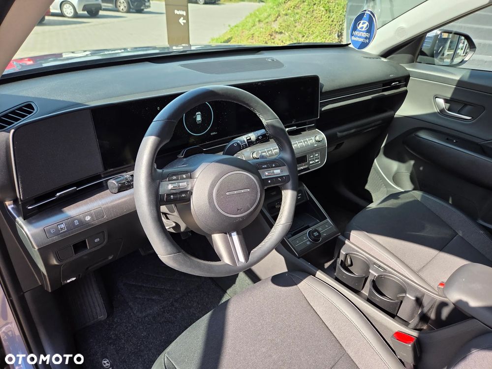 Hyundai Kona - 11