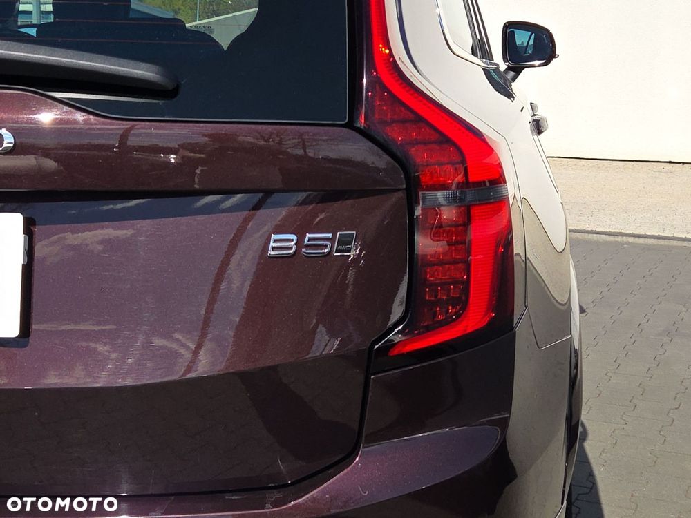 Volvo XC 90 B5 B AWD Plus Dark 7os - 33