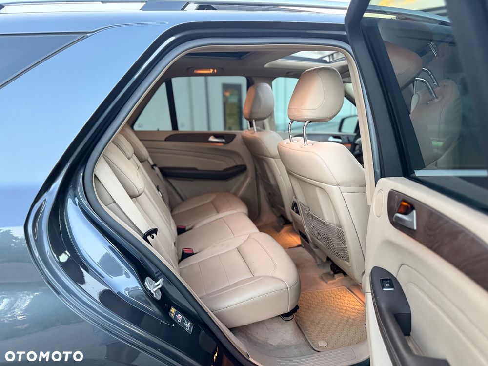 Mercedes-Benz ML 350 BlueTEC 4-Matic - 30
