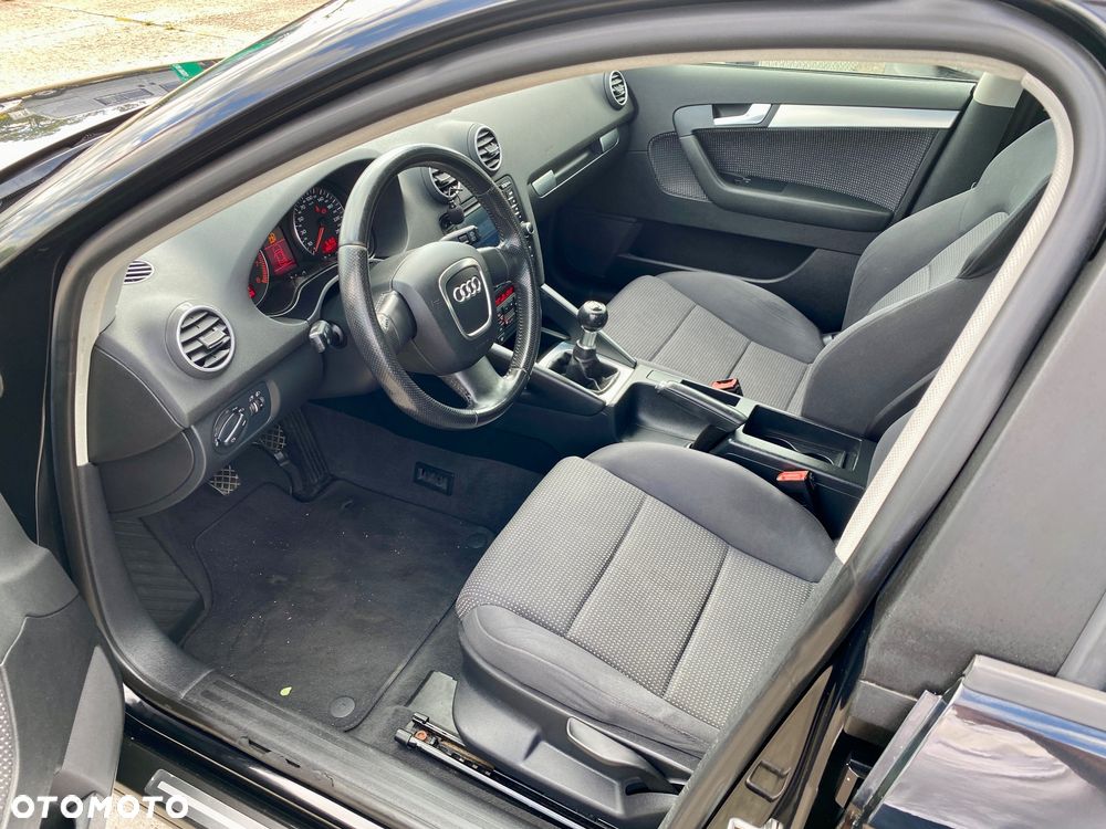 Audi A3 Sportback - 5