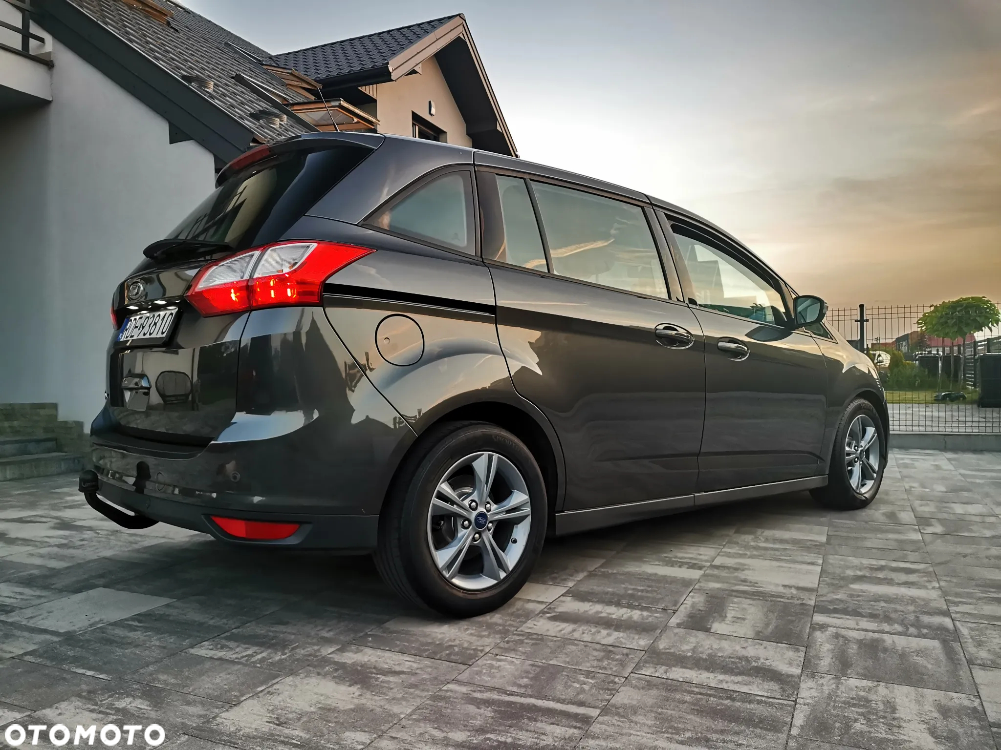 Ford Grand C-MAX Gr 1.5 TDCi Trend - 37