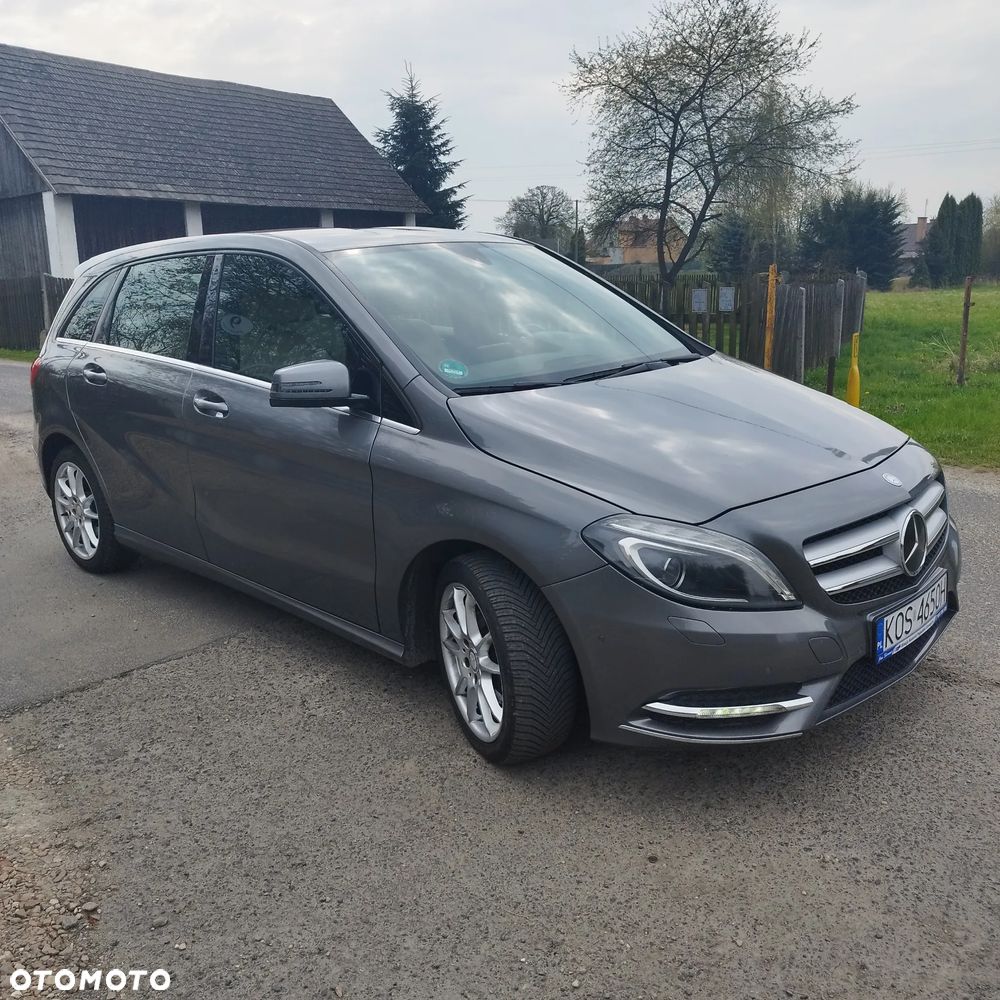 Mercedes-Benz Klasa B 180 (BlueEFFICIENCY) - 3