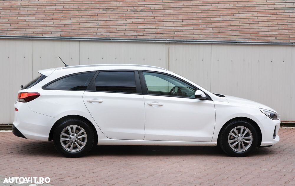 Hyundai i30 - 12