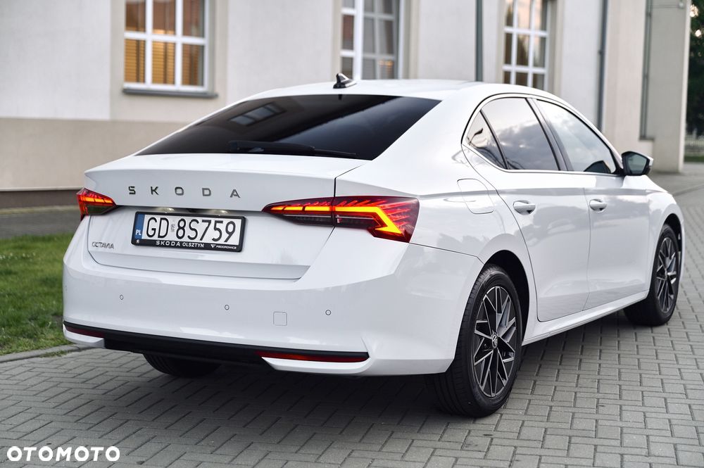 Skoda Octavia 2.0 TDI Selection - 12