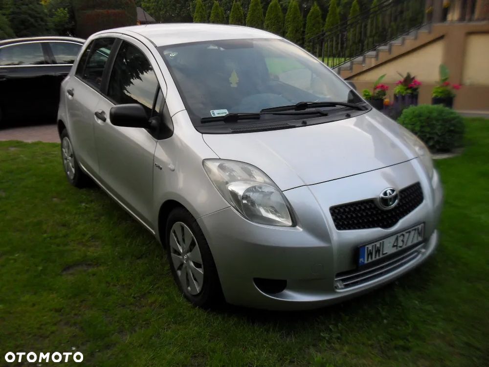 Toyota Yaris 1.4 D-4D Luna - 4