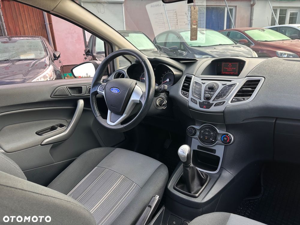 Ford Fiesta - 14