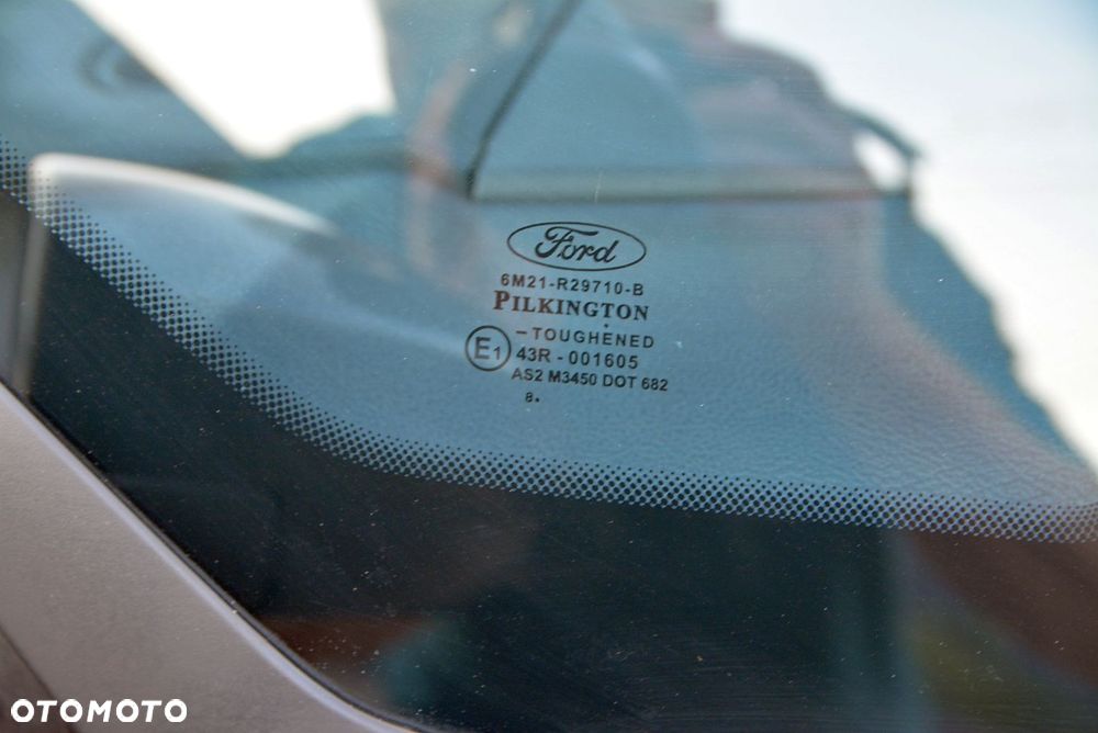 Ford S-Max - 29