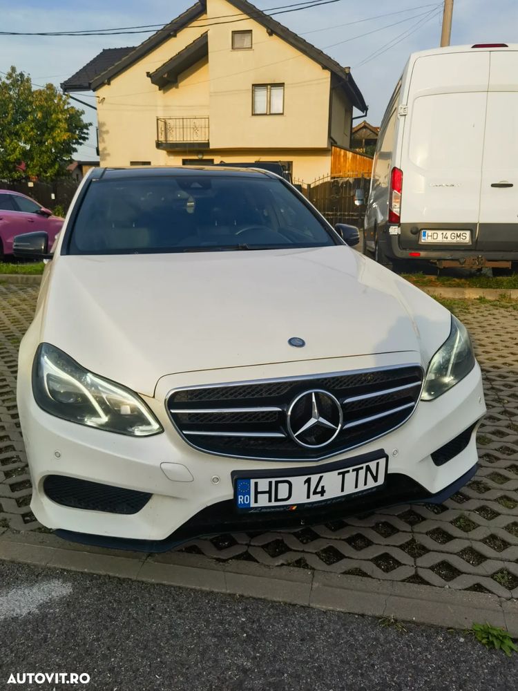 Mercedes-Benz E 220 BlueTEC 9G-TRONIC Elegance - 2