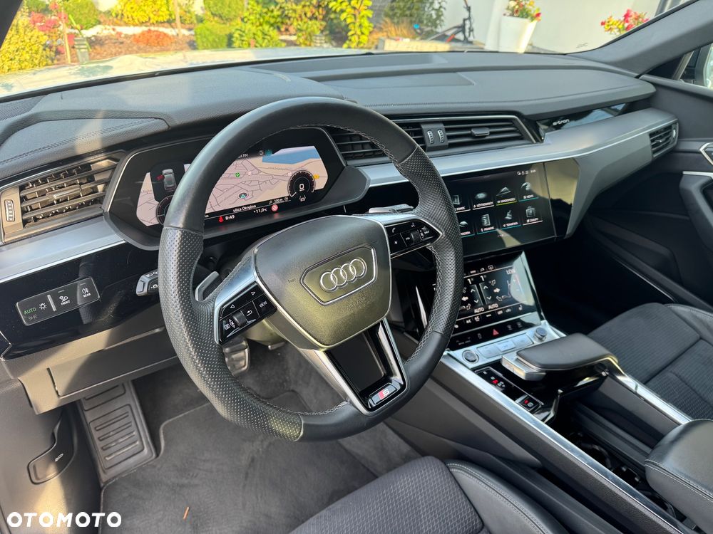 Audi Q8 e-tron 50 95kWh Quattro S Line - 6