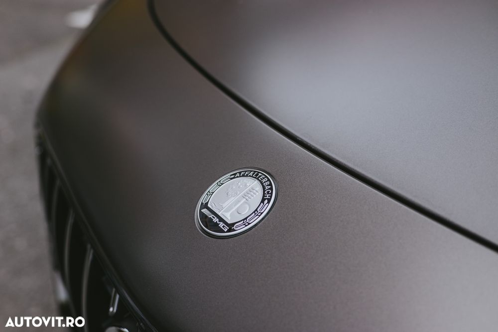 Mercedes-Benz SL - 15