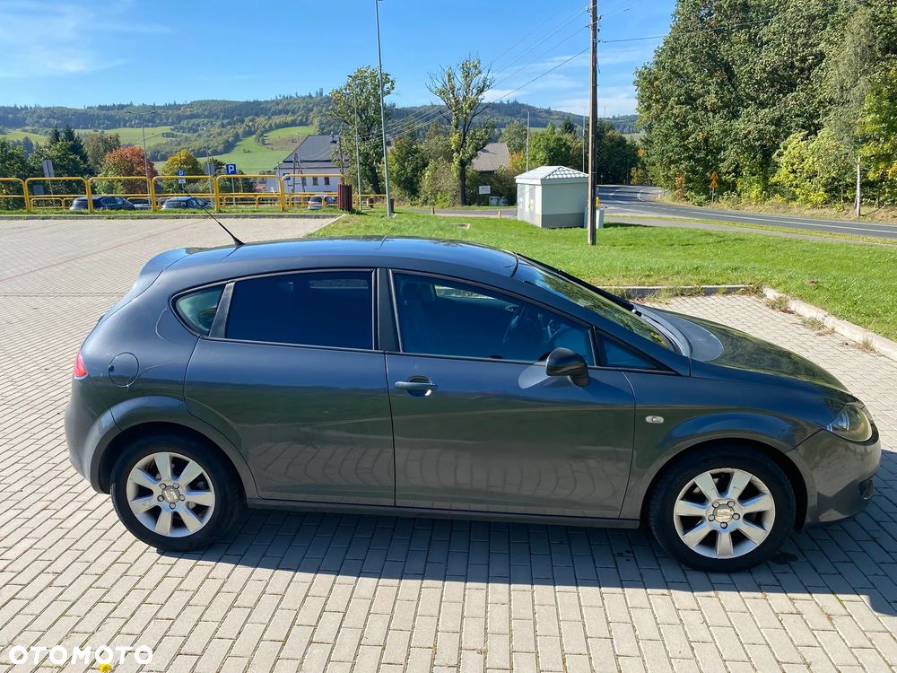 Seat Leon 2008 photo 5