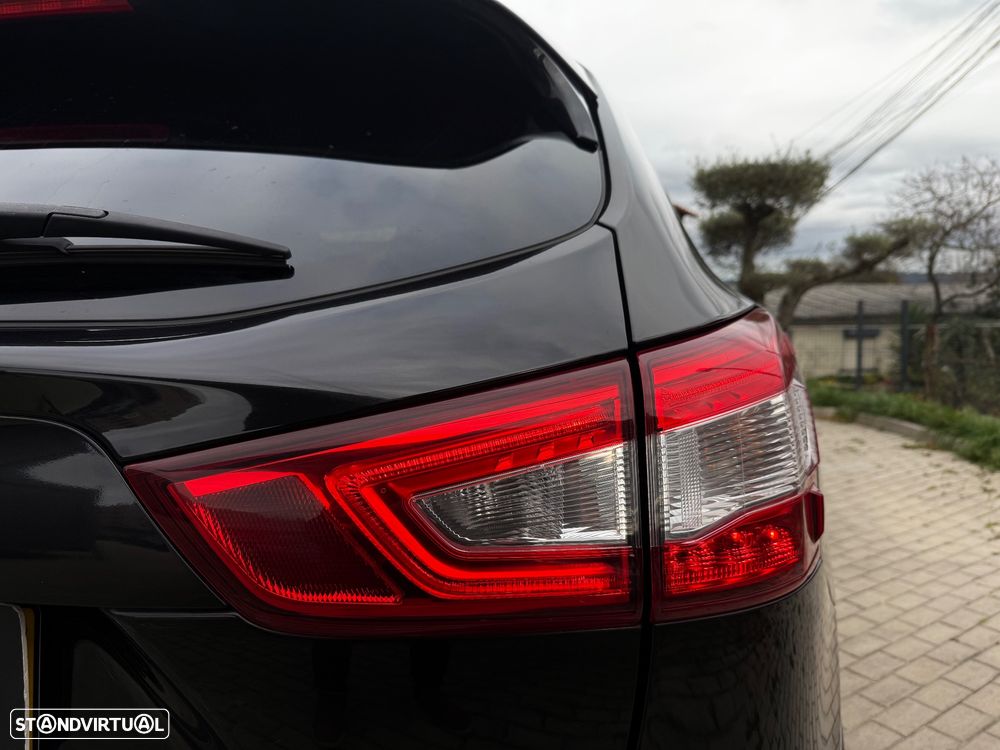 Nissan Qashqai 1.5 dCi Tekna Premium - 13