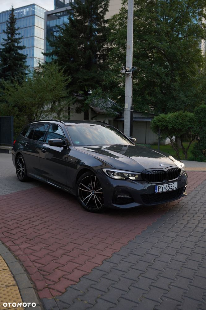 BMW Seria 3 320d xDrive M Sport sport - 3
