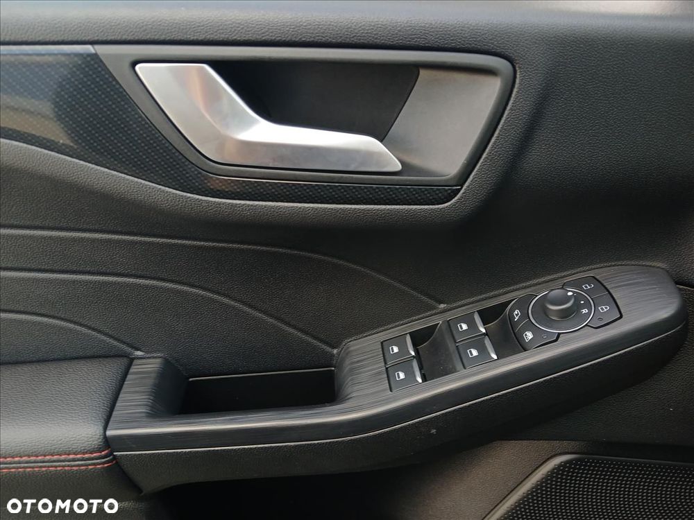 Ford Kuga 2.5 FHEV FWD ST-Line - 22