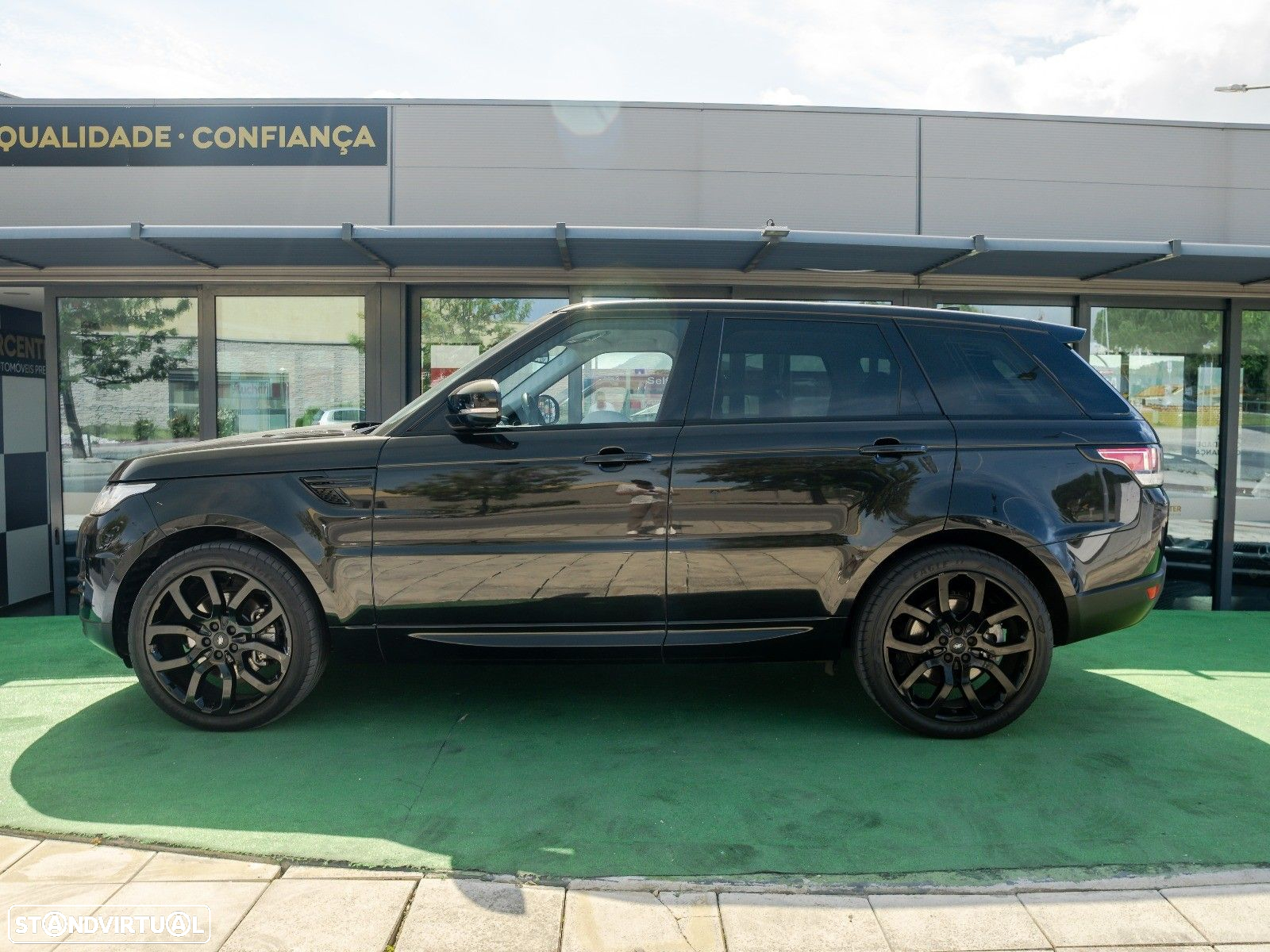 Land Rover Range Rover Sport 2.0 SD4 SE - 4