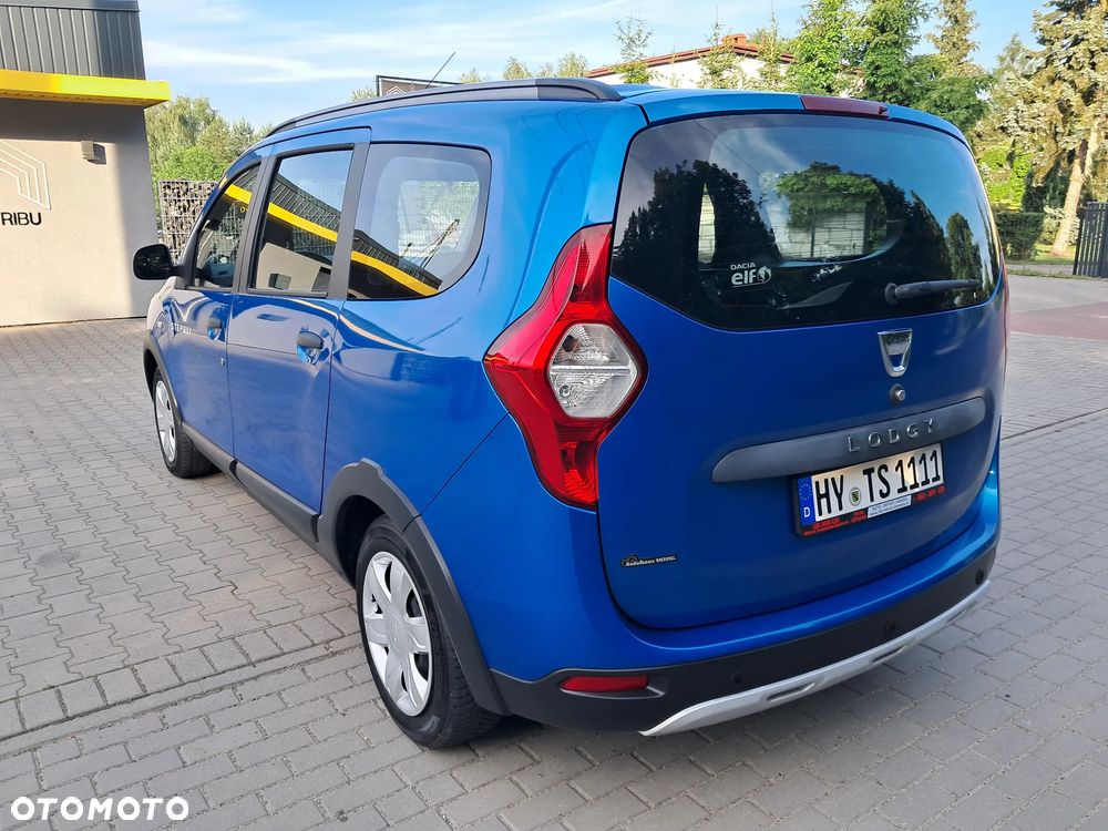 Dacia Lodgy TCe 115 Stepway - 9