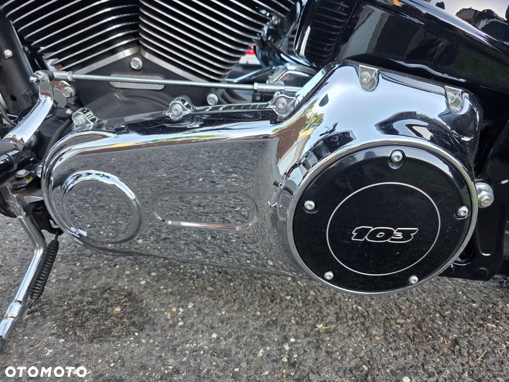 Harley-Davidson FXSB Breakout - 30