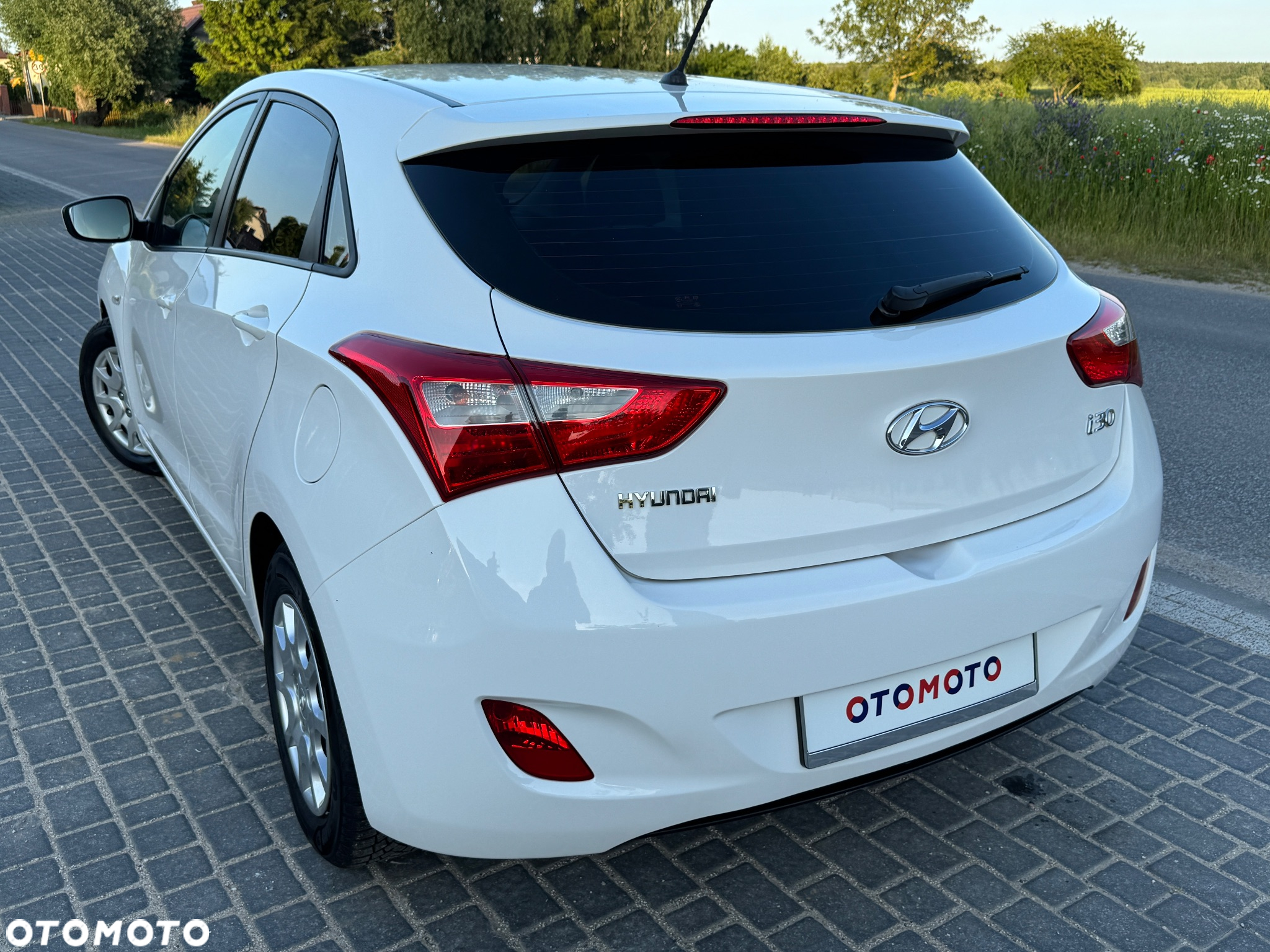 Hyundai i30 1.4 Trend - 8