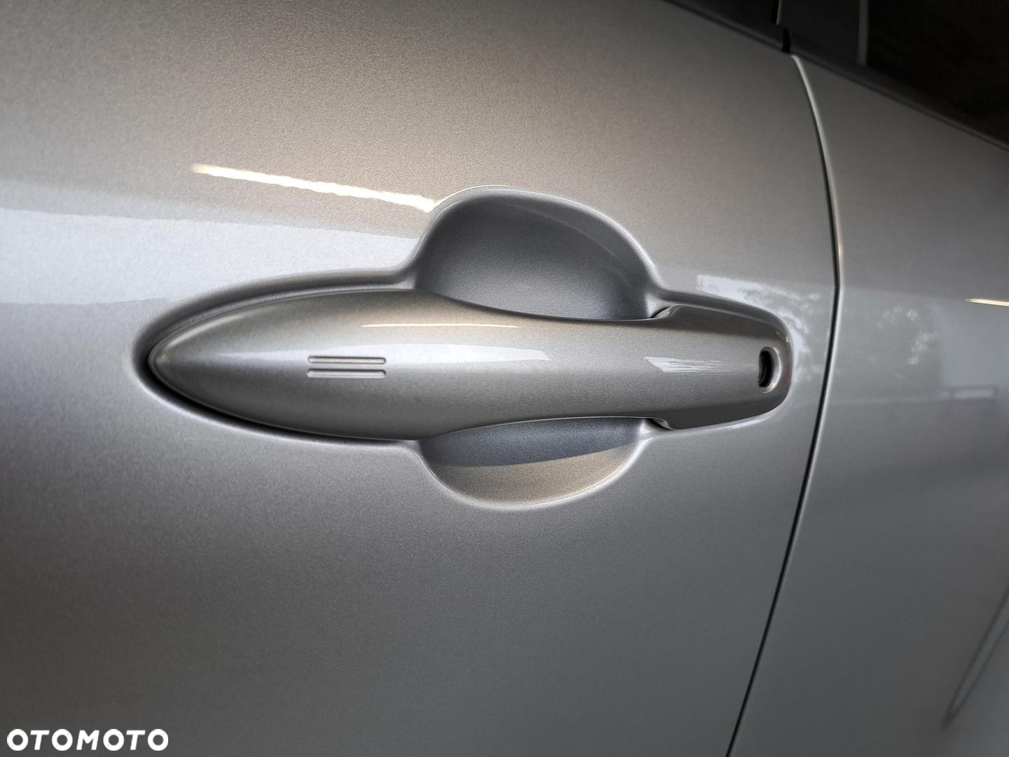 Toyota Yaris Cross Hybrid 1.5 Style - 34