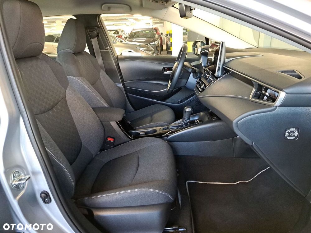 Toyota Corolla 1.8 Hybrid Comfort - 16