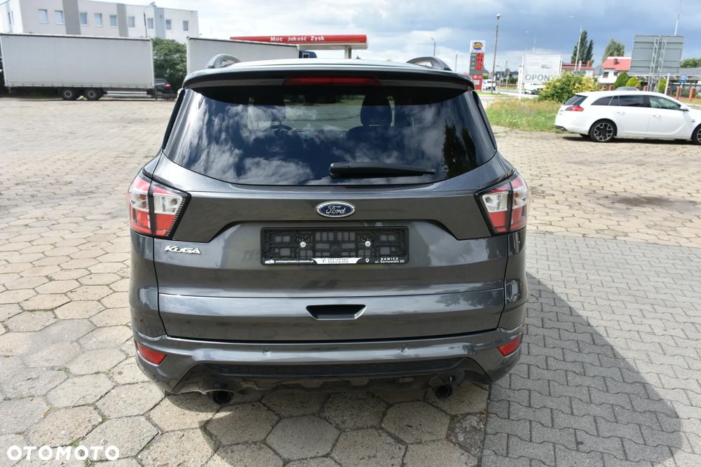Ford Kuga 2.0 TDCi 4x4 ST-Line - 10