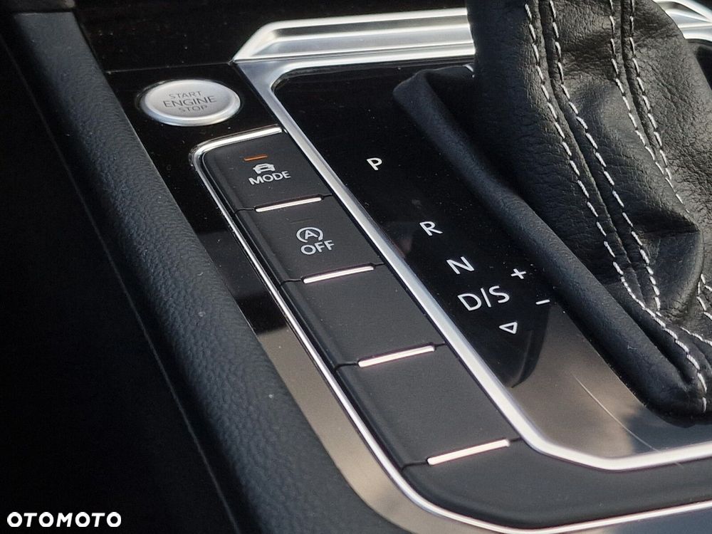 Volkswagen Arteon 2.0 TSI R-Line DSG - 27