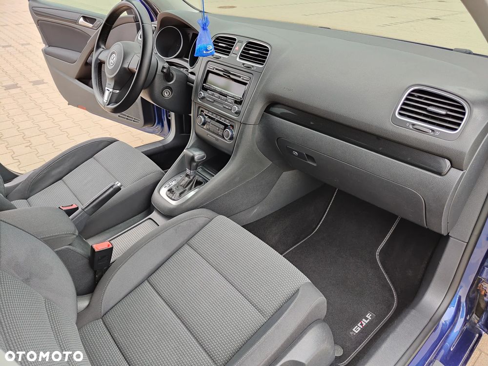 Volkswagen Golf 2.0 TDI DSG Comfortline - 12