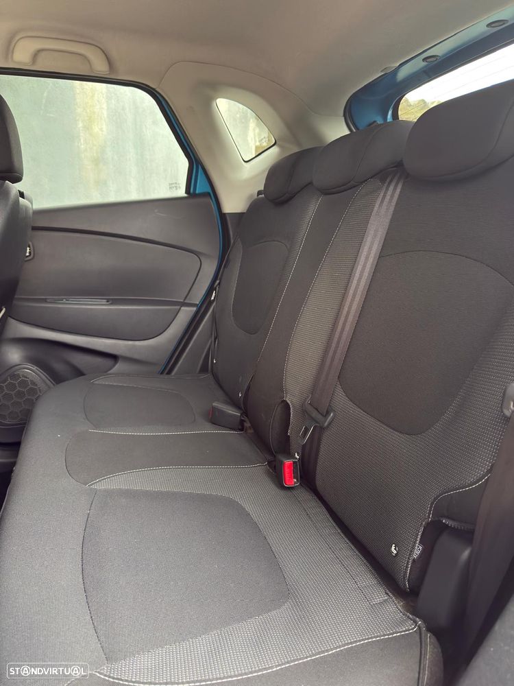 Renault Captur 1.5 dCi - 22