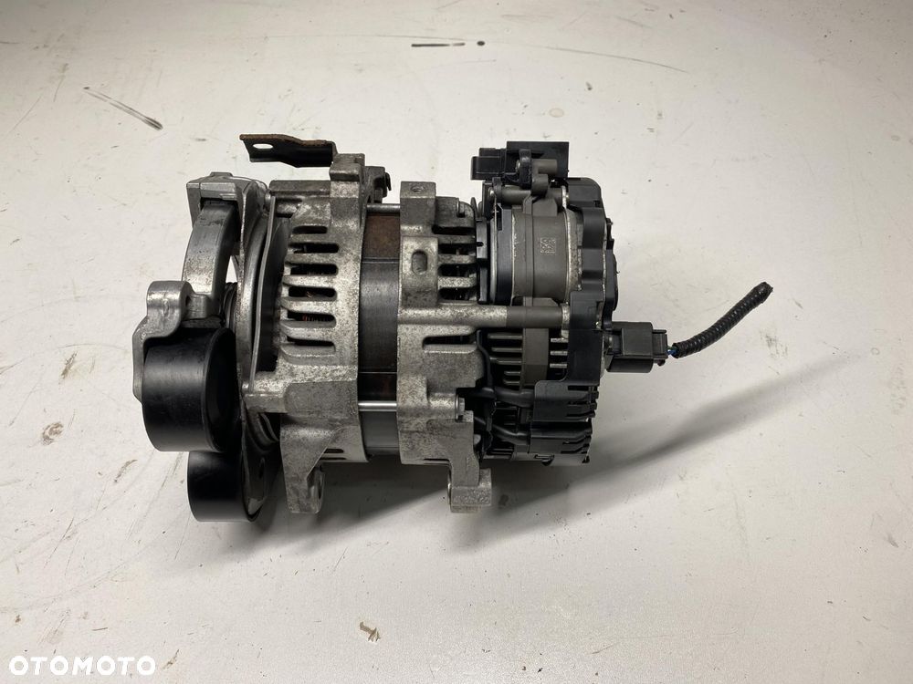 ALTERNATOR HYUNDAI I30 III 48V Valeo 36300-07000 21-25 - 1