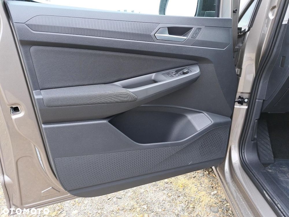 Volkswagen Caddy - 10