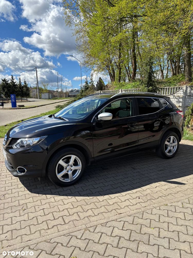 Nissan Qashqai 1.5 dCi N-Connecta - 1