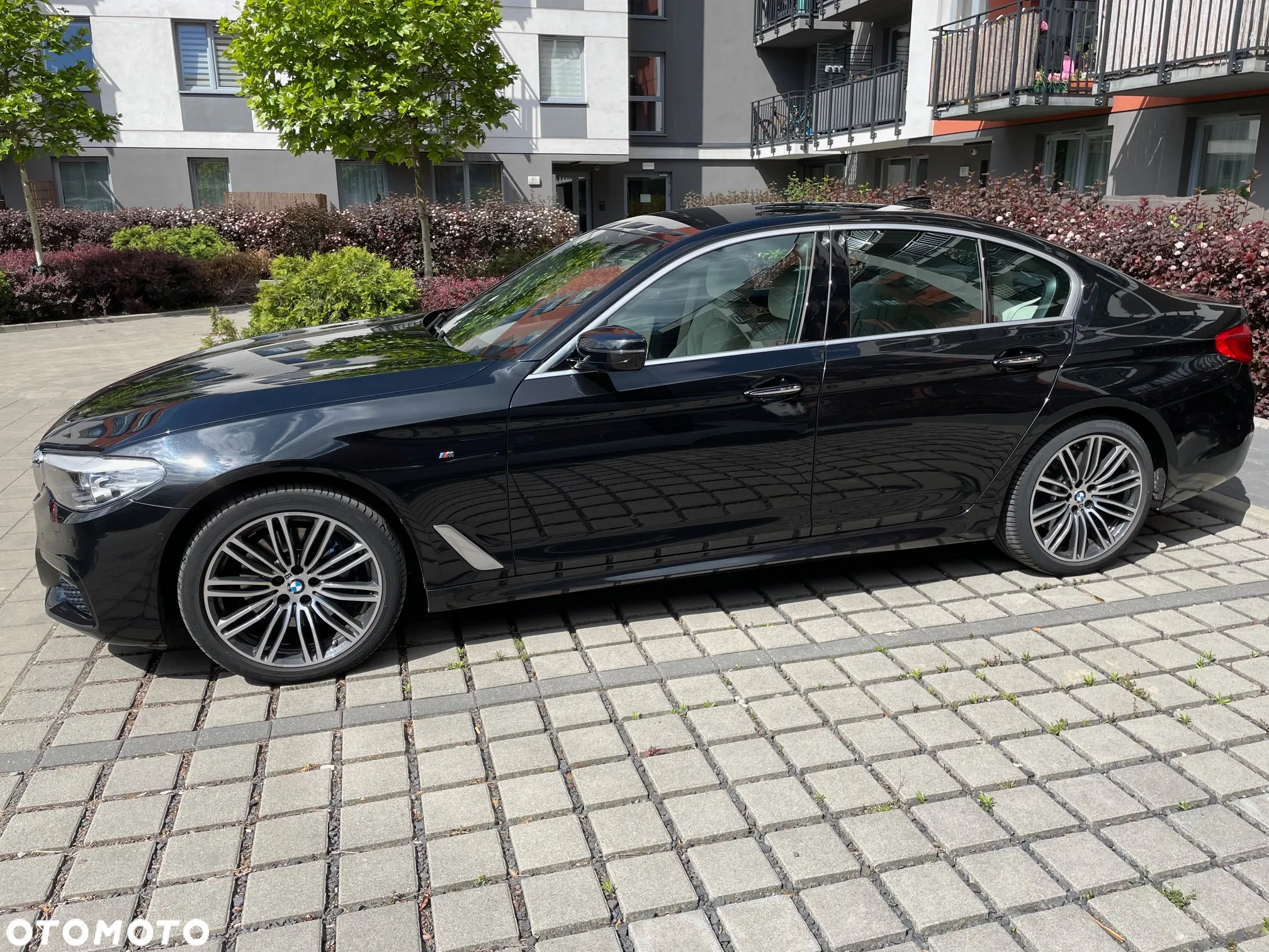 BMW Seria 5 530i GPF xDrive M Sport sport - 3
