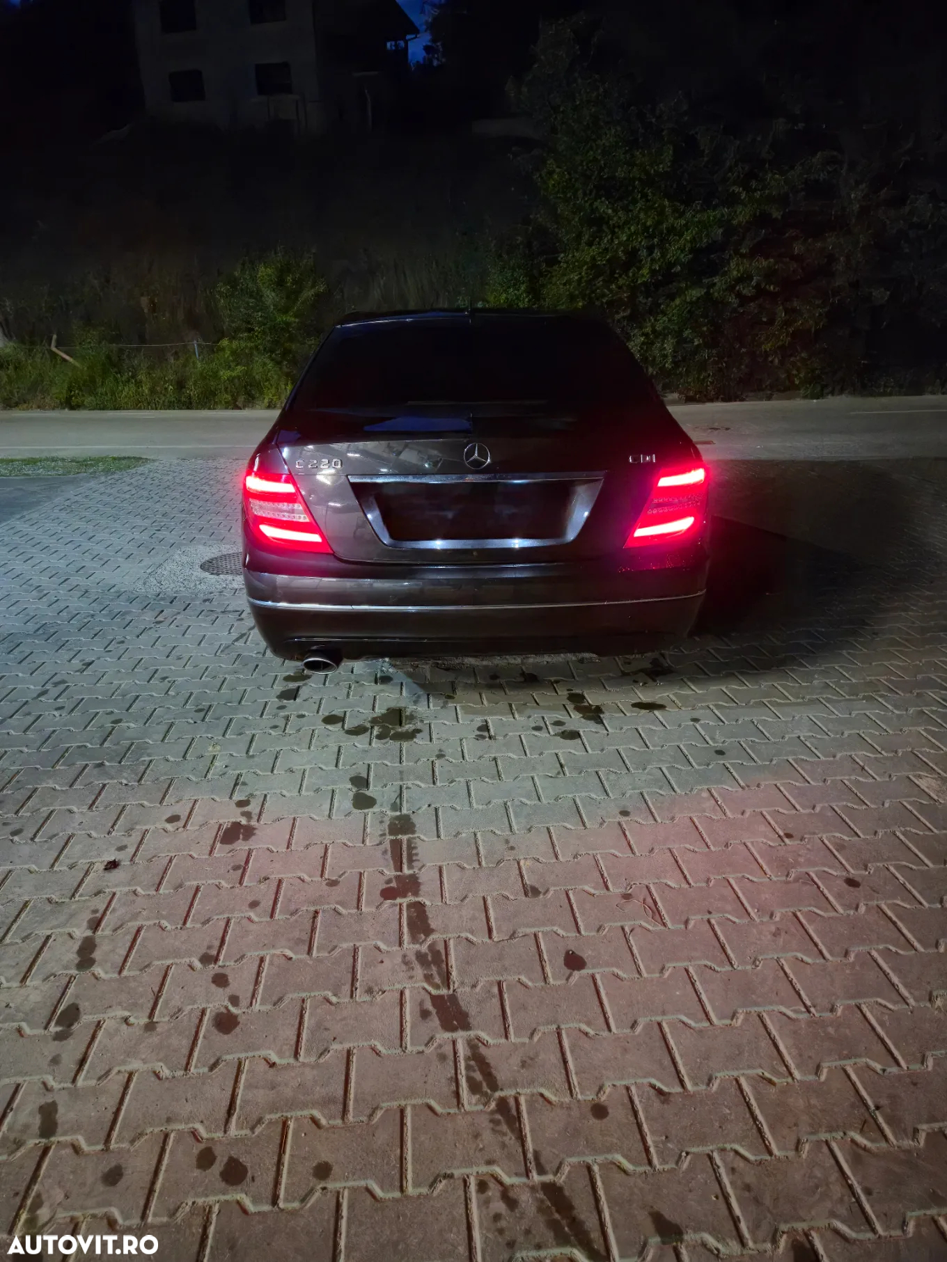 Mercedes-Benz C 220 CDI BlueEFFICIENCY - 2