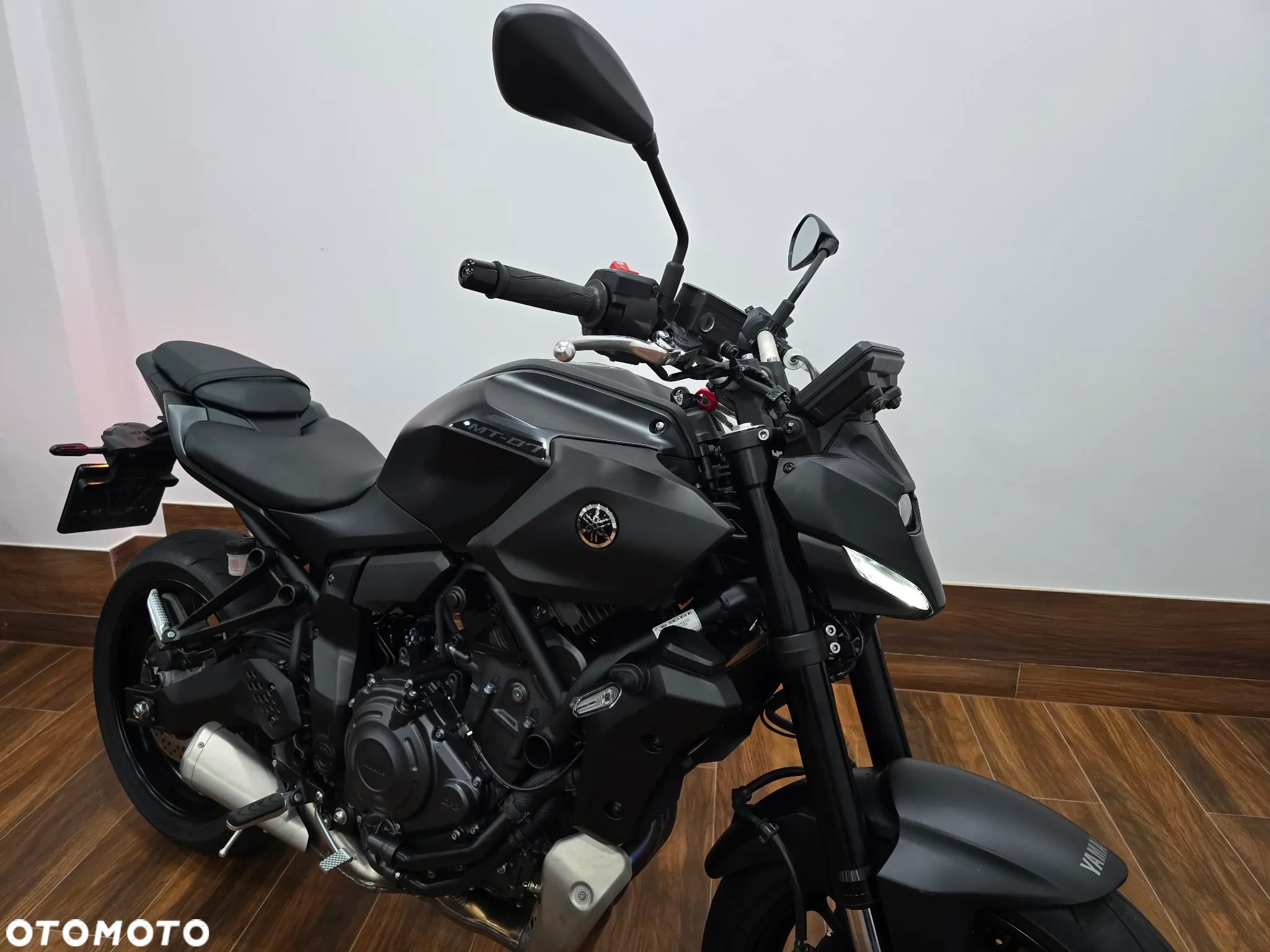 Yamaha MT - 21