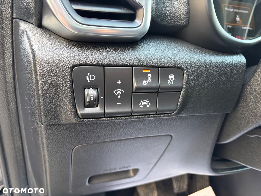 Kia Sportage 1.6 GDI Black Edition 2WD - 21