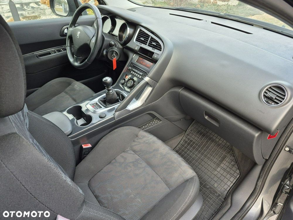 Peugeot 3008 - 8