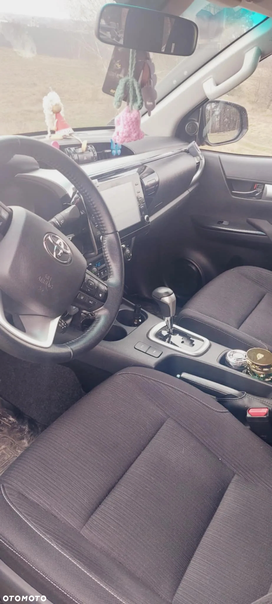 Toyota Hilux 2.4 D-4D Double Cab SR 4x4
