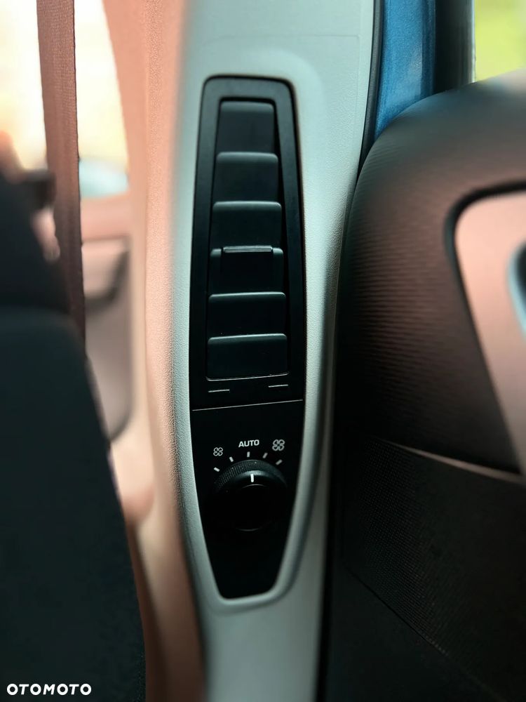 Citroën C4 Picasso - 30