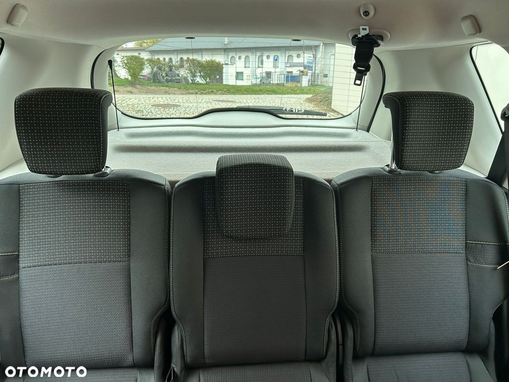 Renault Scenic 1.6 16V 110 Authentique - 14
