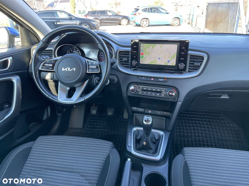 Kia Ceed 1.5 T-GDI M - 17