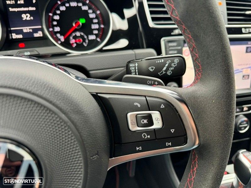 VW Golf GTI Clubsport DSG - 25