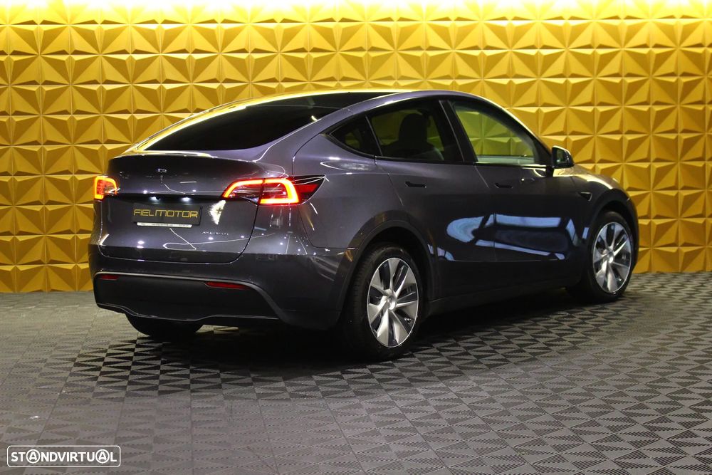 Tesla Model Y Long Range Tração Integral - 12