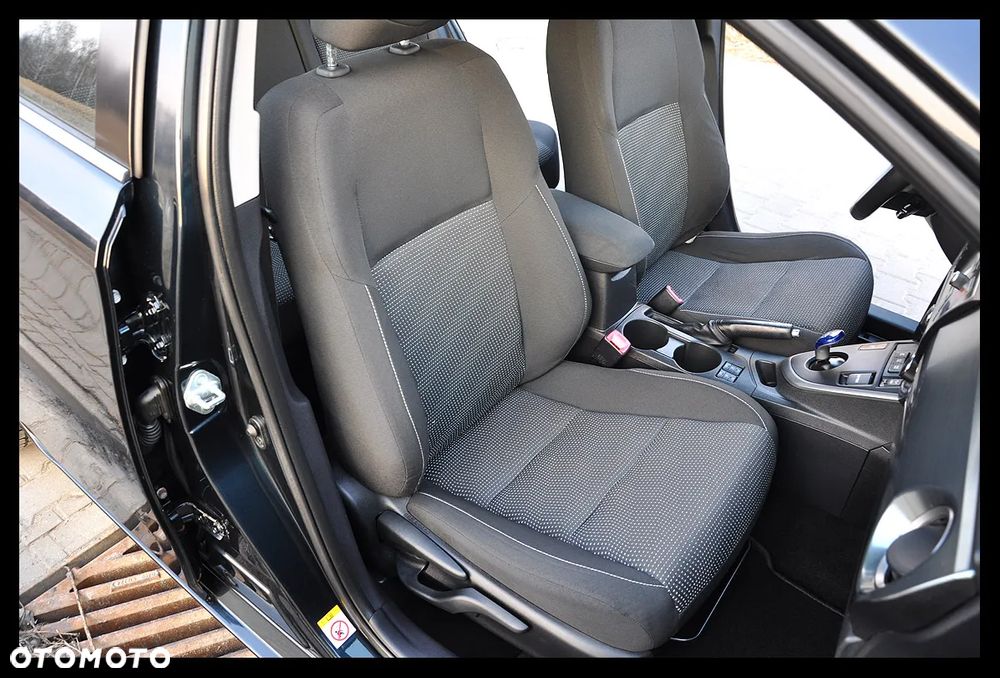 Toyota Auris - 26