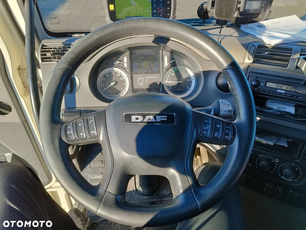 DAF CF - 2