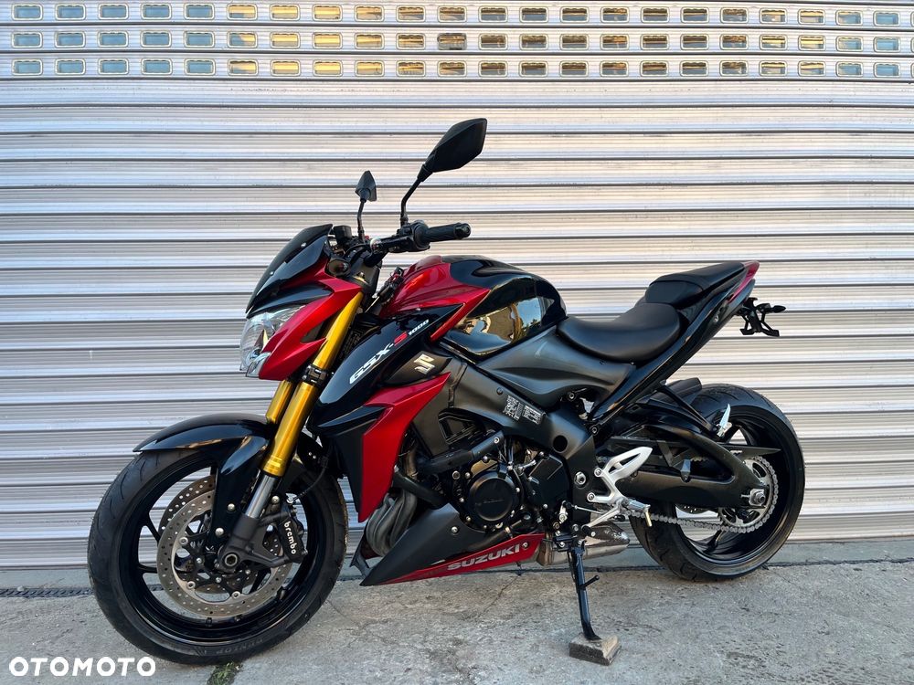 Suzuki GSX 1000 - 21