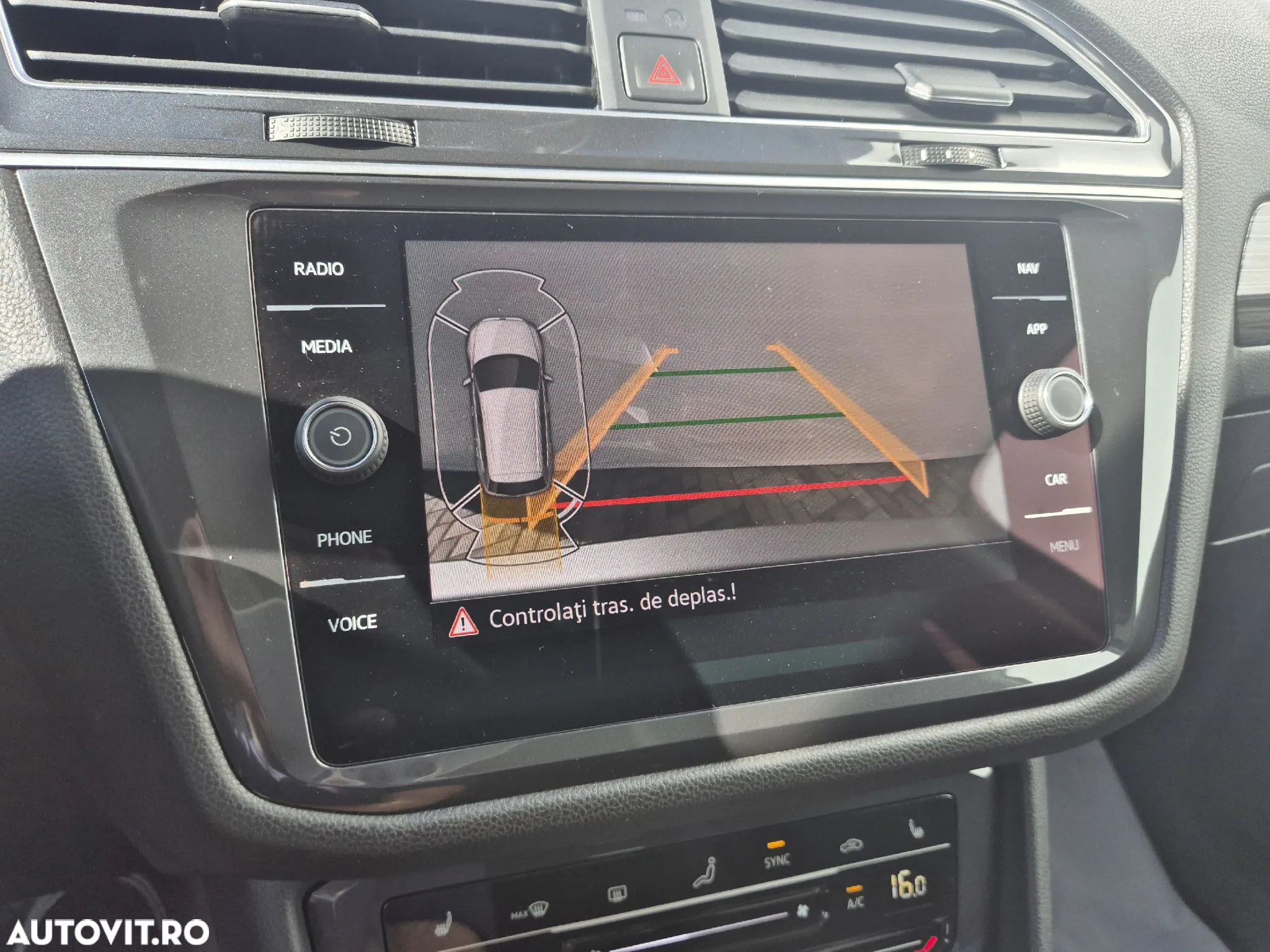 Volkswagen Tiguan Allspace 2.0 TDI 4Mot DSG Elegance - 28