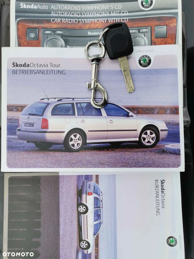 Skoda Octavia 1.6 Tour - 26