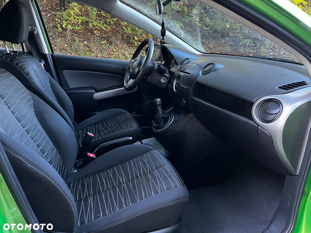 Mazda 2 1.3 Dynamic - 19